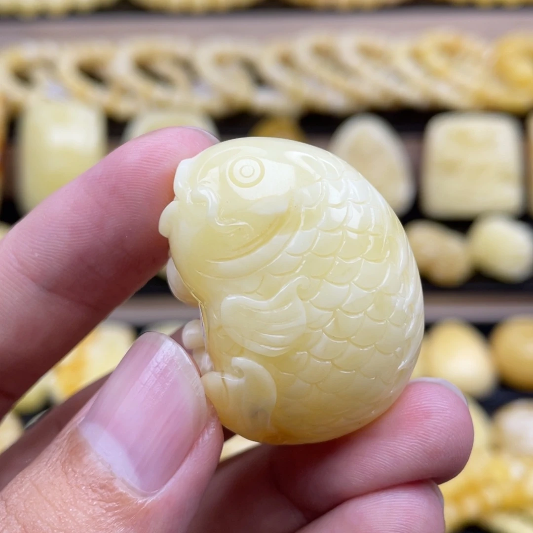 琥珀未镶嵌裸石琥珀蜜蜡