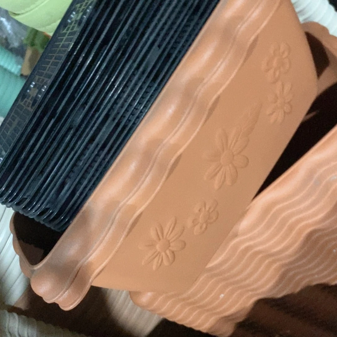 2个37长砖红种菜盆浮雕