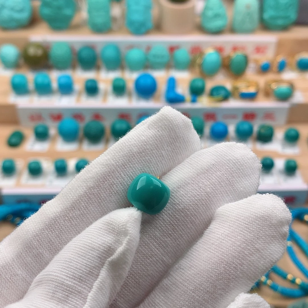 绿松石未镶嵌珠宝奇石10-9