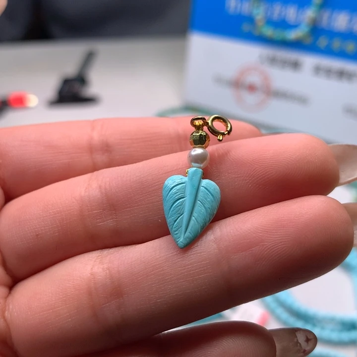 绿松石配饰未镶嵌用****2