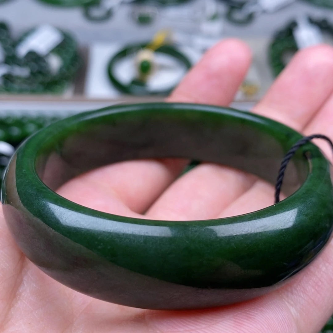 未镶嵌手镯和田玉（碧玉）温*