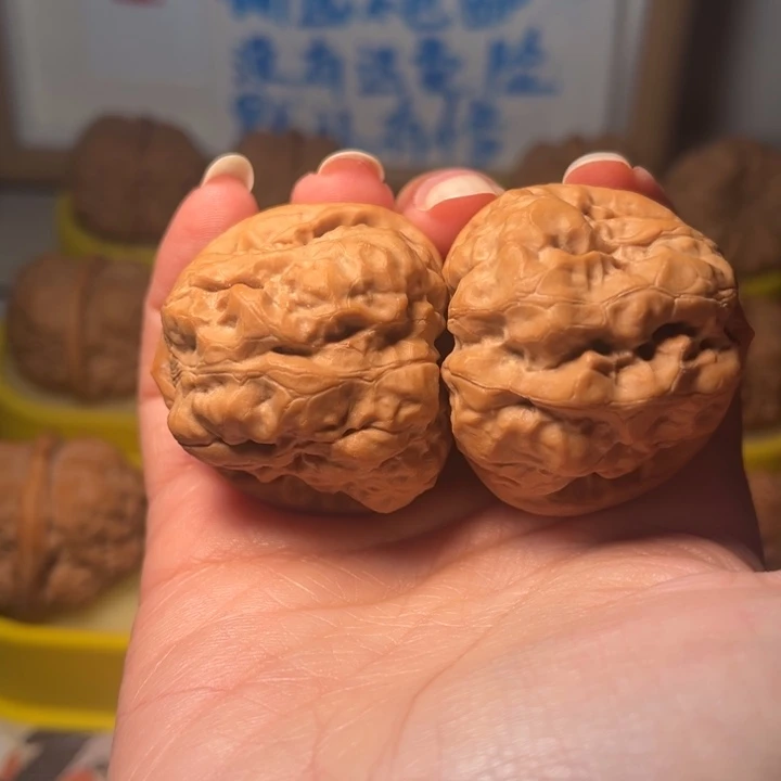 核桃三角蛙39。。。。。。