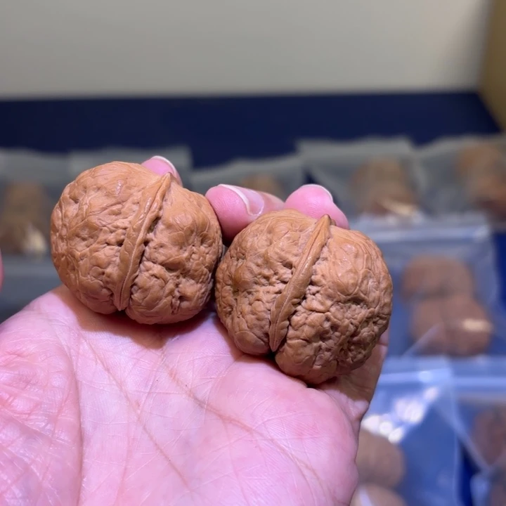 文玩核桃吊坠聚宝金蟾