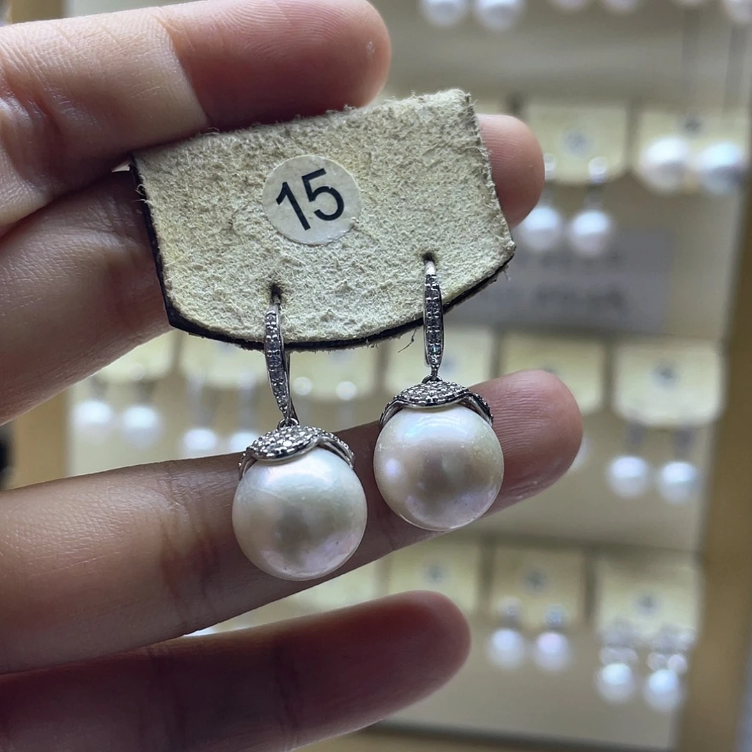 银S925镶嵌耳饰淡水珍珠