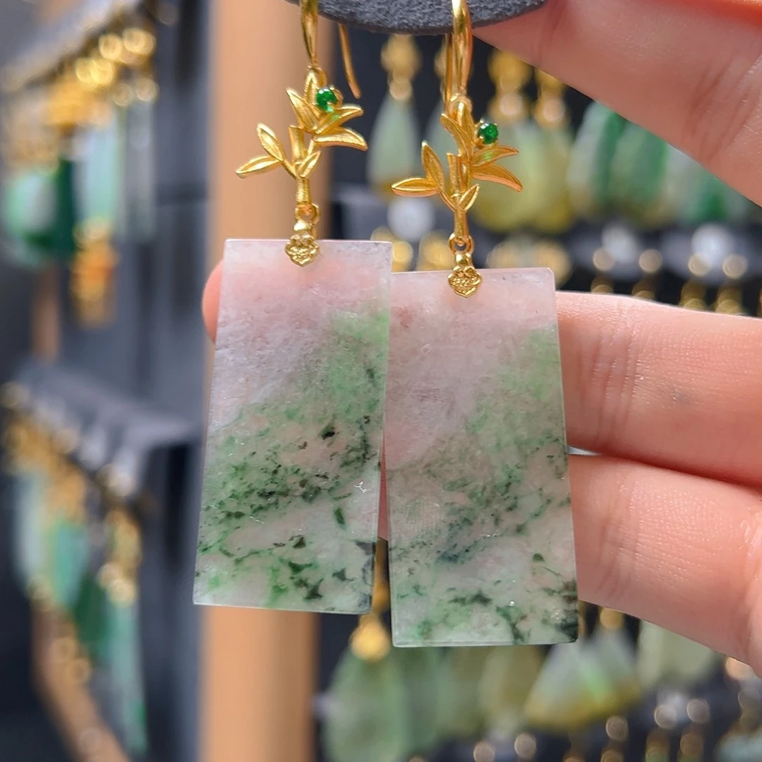 未镶嵌翡翠耳饰翡翠