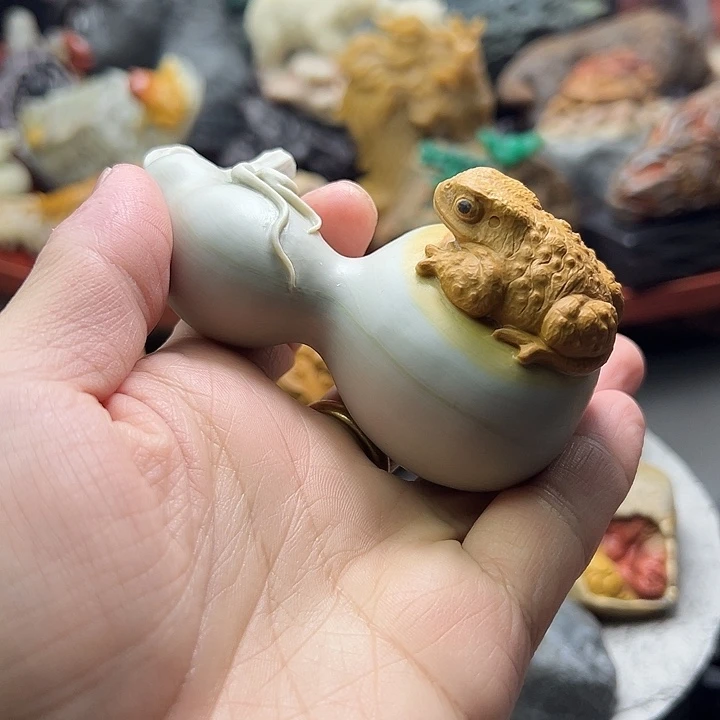 东北石松花石摆件