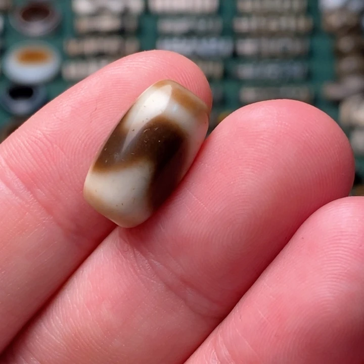 未镶嵌玛瑙/玉髓珠宝半成品