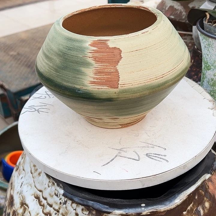 景德镇精品花盆栽口13高15