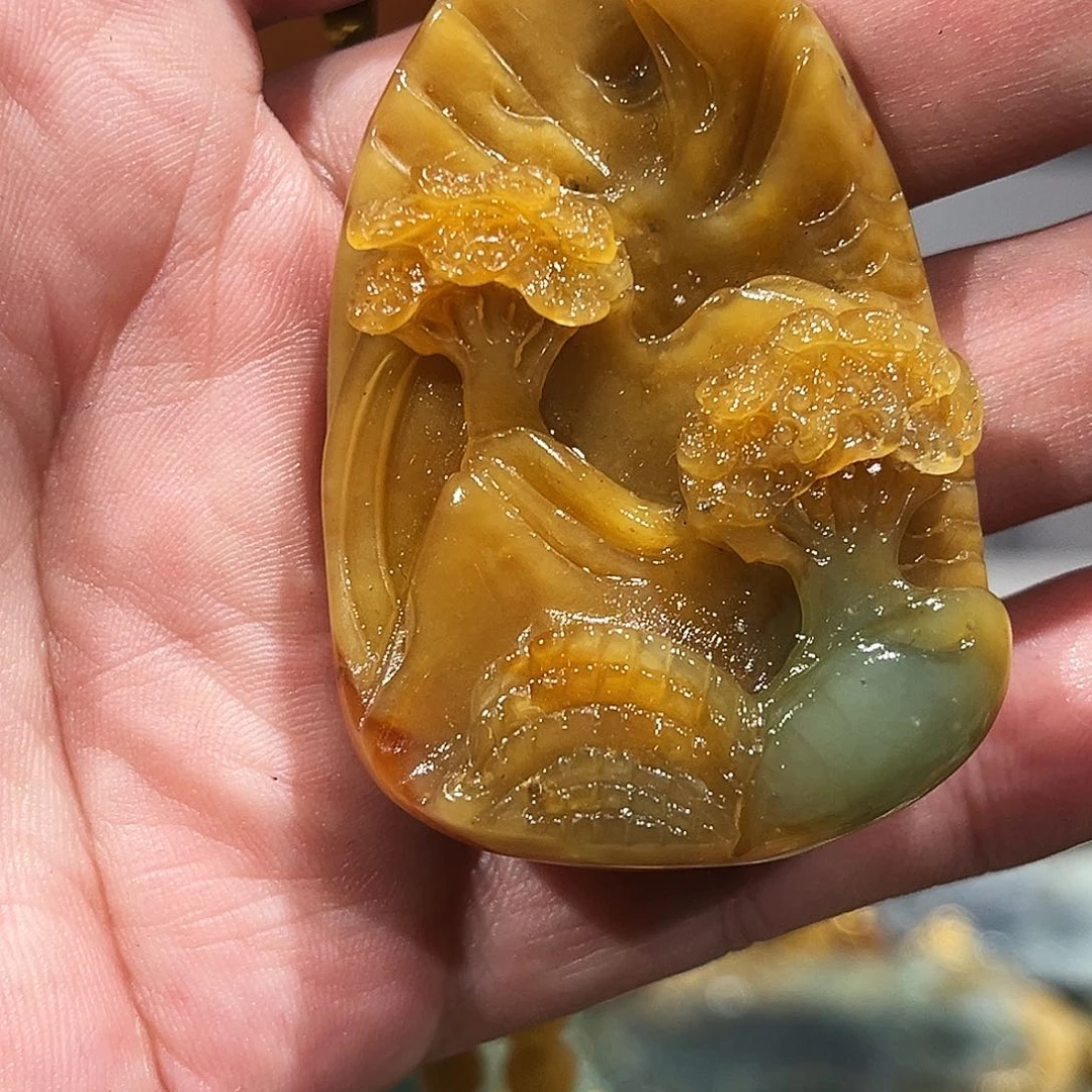 岫玉未镶嵌毛衣链