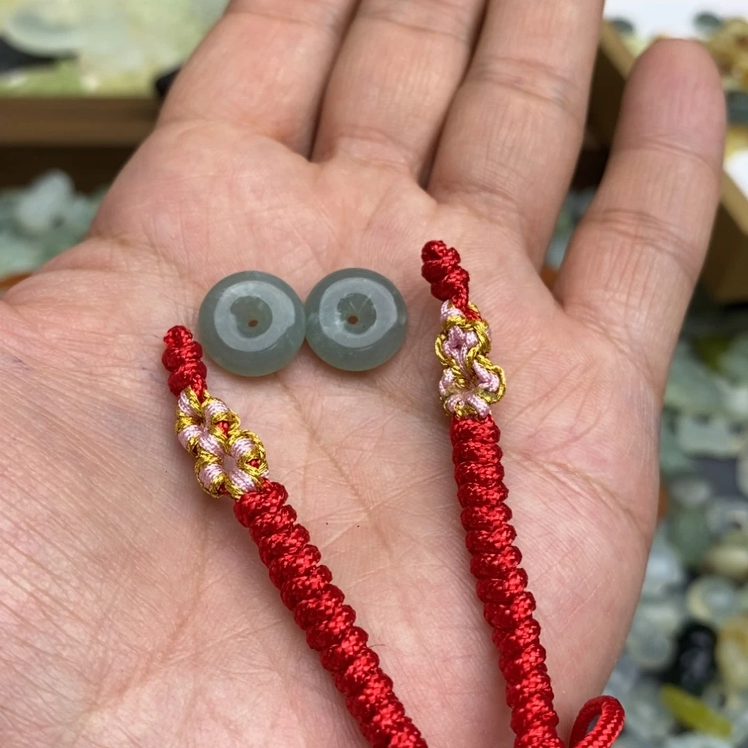 岫玉天然岫玉挂件，默认微瑕，不退不换未镶嵌