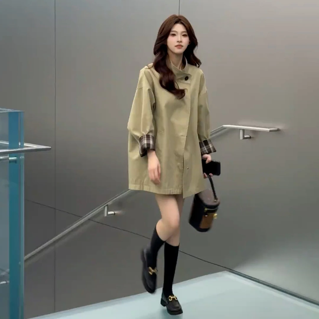 卡其色风衣外套女春秋2025新款爆款韩系高级感女士秋季机能短外套