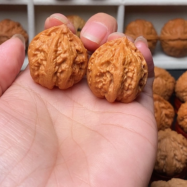 D***T吊坠文玩核桃花王