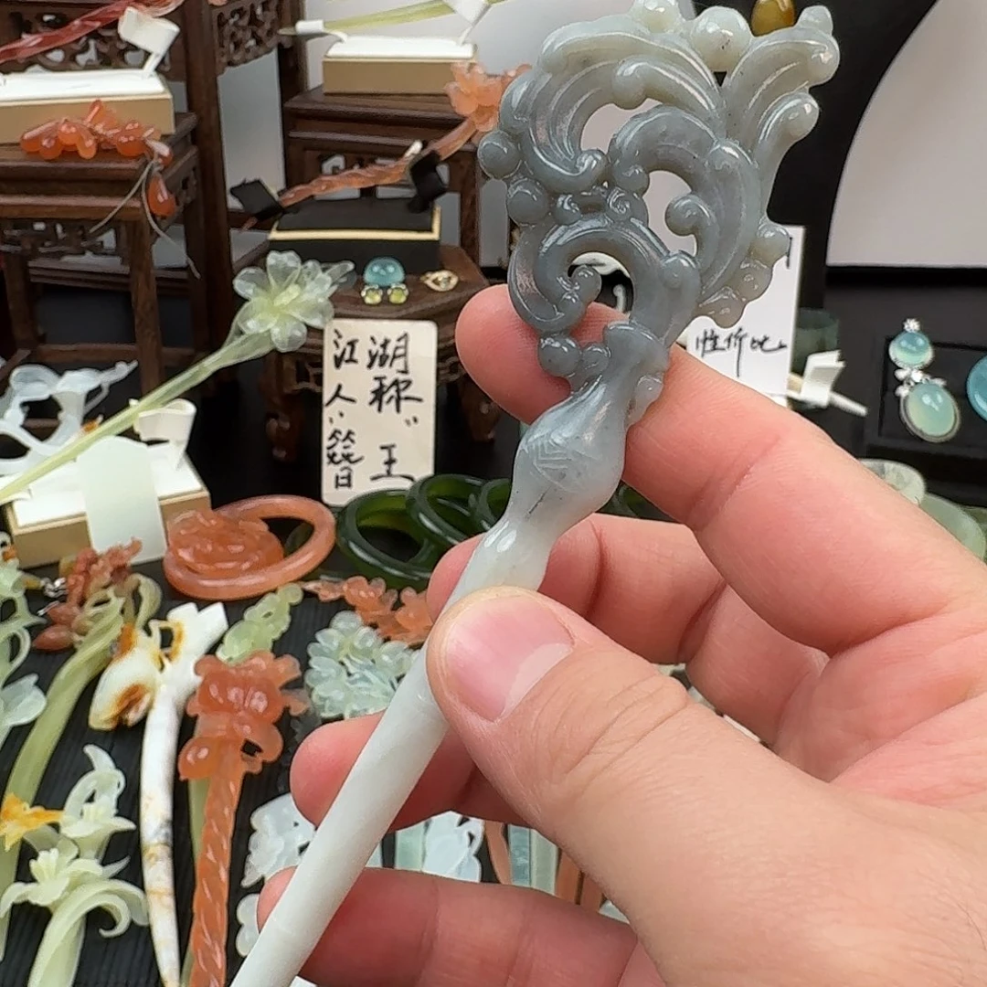 蛇纹石玉未镶嵌发饰
