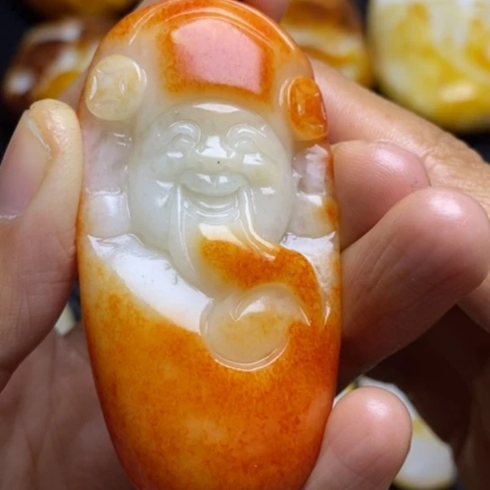 和田玉颈饰未镶嵌?****?