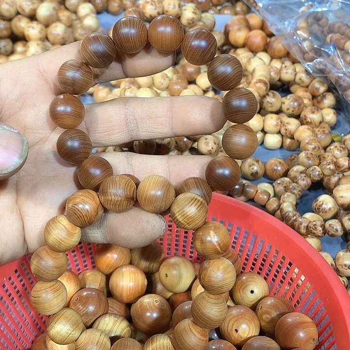 柏木（崖柏）真*太行有三人为他做贡献呢啊
