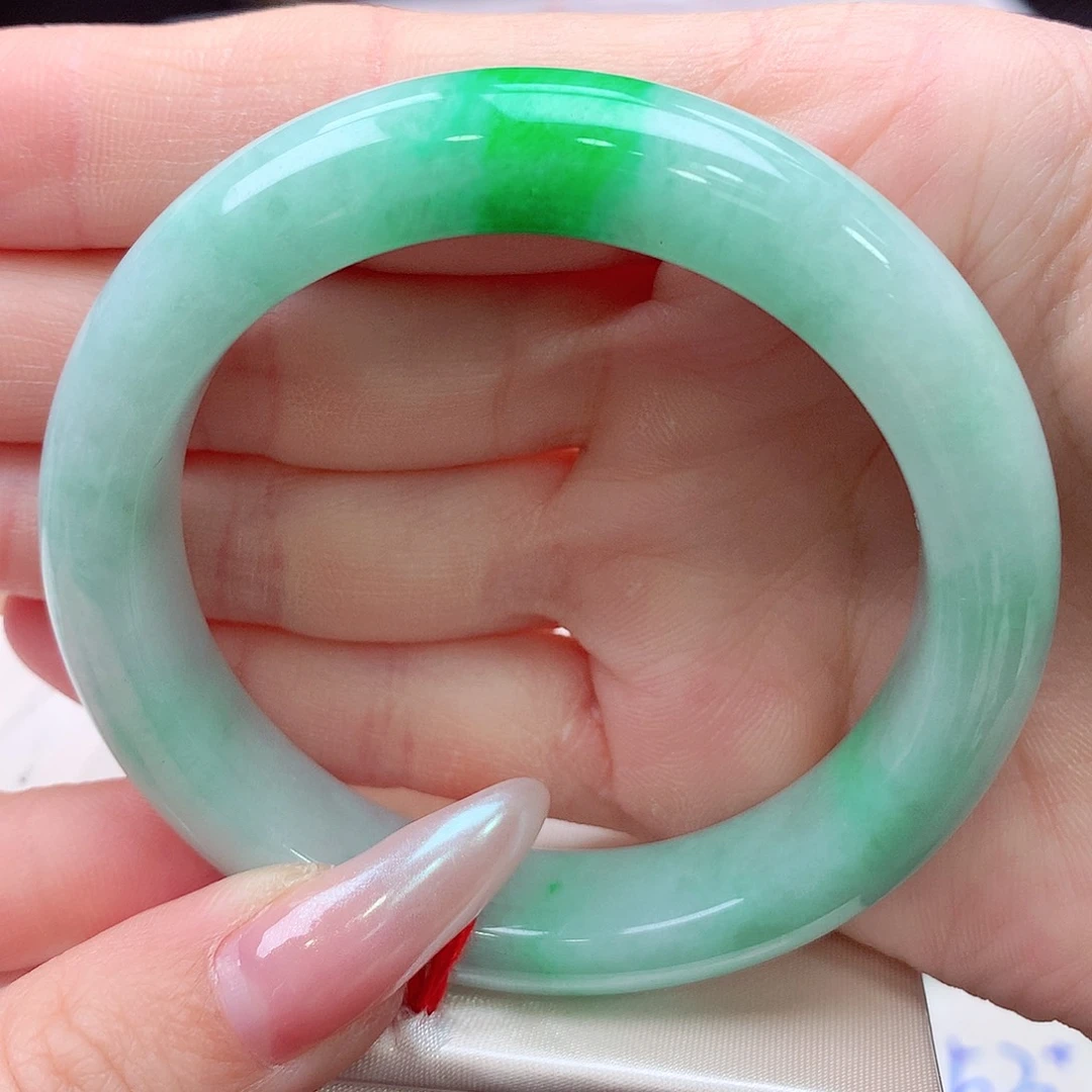 未镶嵌手镯翡翠翡翠