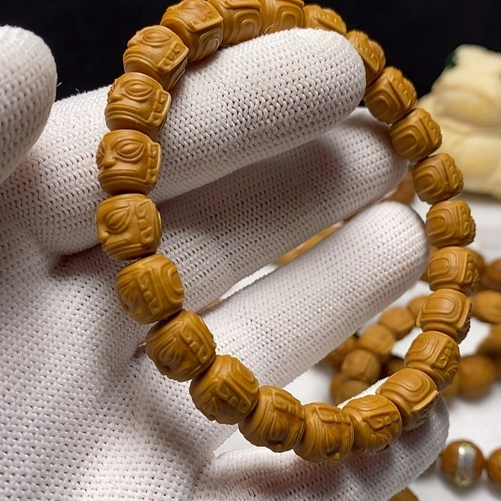 猴头核桃吊坠古：三星