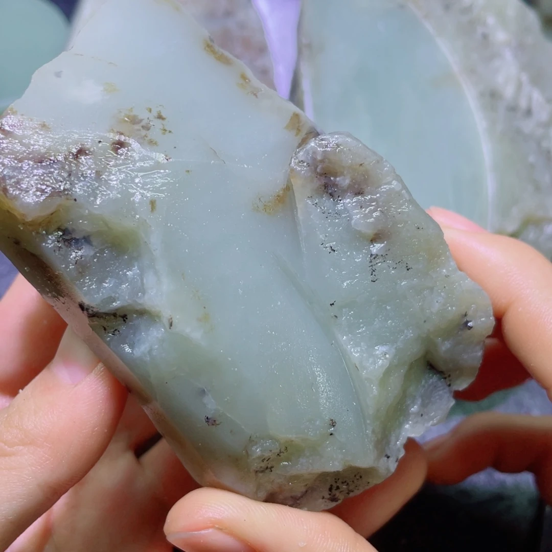 和田玉未镶嵌珠宝半成品