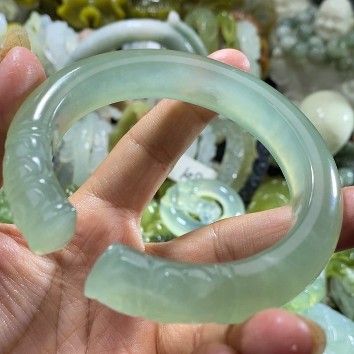 岫玉未镶嵌岫玉手镯61口径