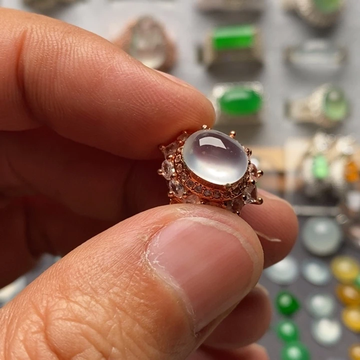 翡翠裸石冰种雪花棉戒面9.2×7.3×3.3