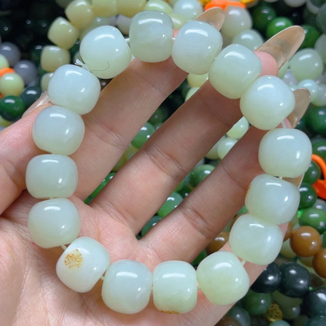 手串未镶嵌和田玉