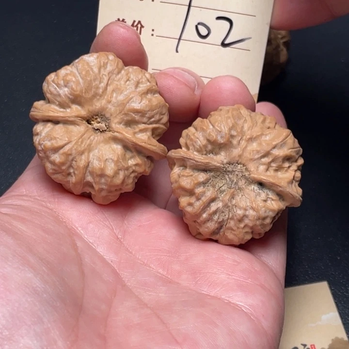 把件文玩核桃蛙蛙40尺白茬102