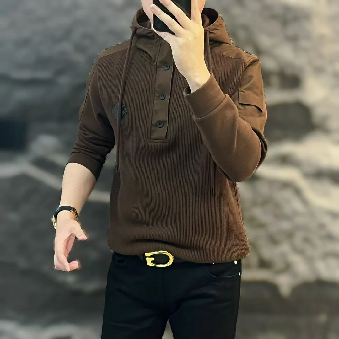 新款高端男士潮流百搭个性时尚胸标连帽休闲卫衣