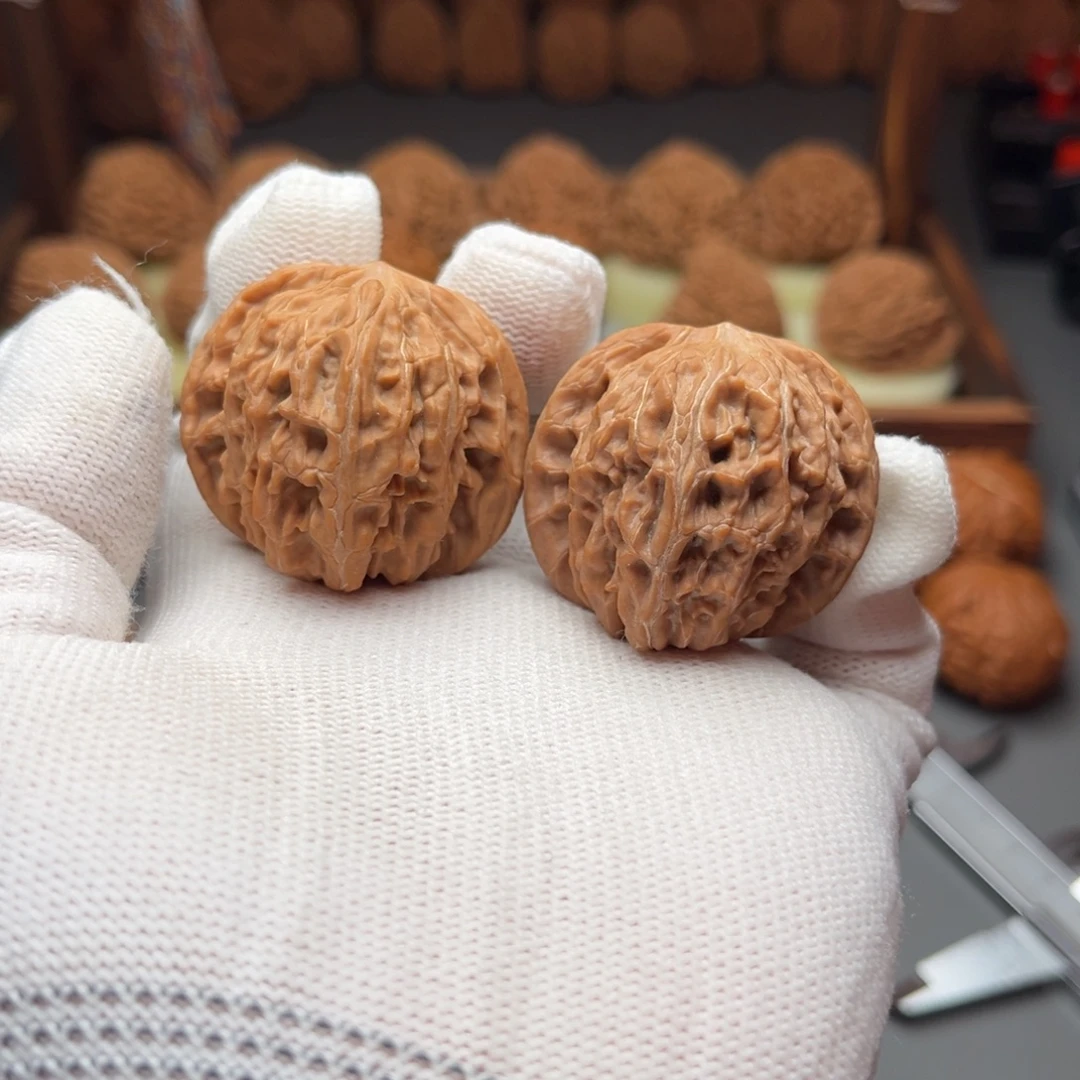 文玩核桃吊坠38尺磨盘正