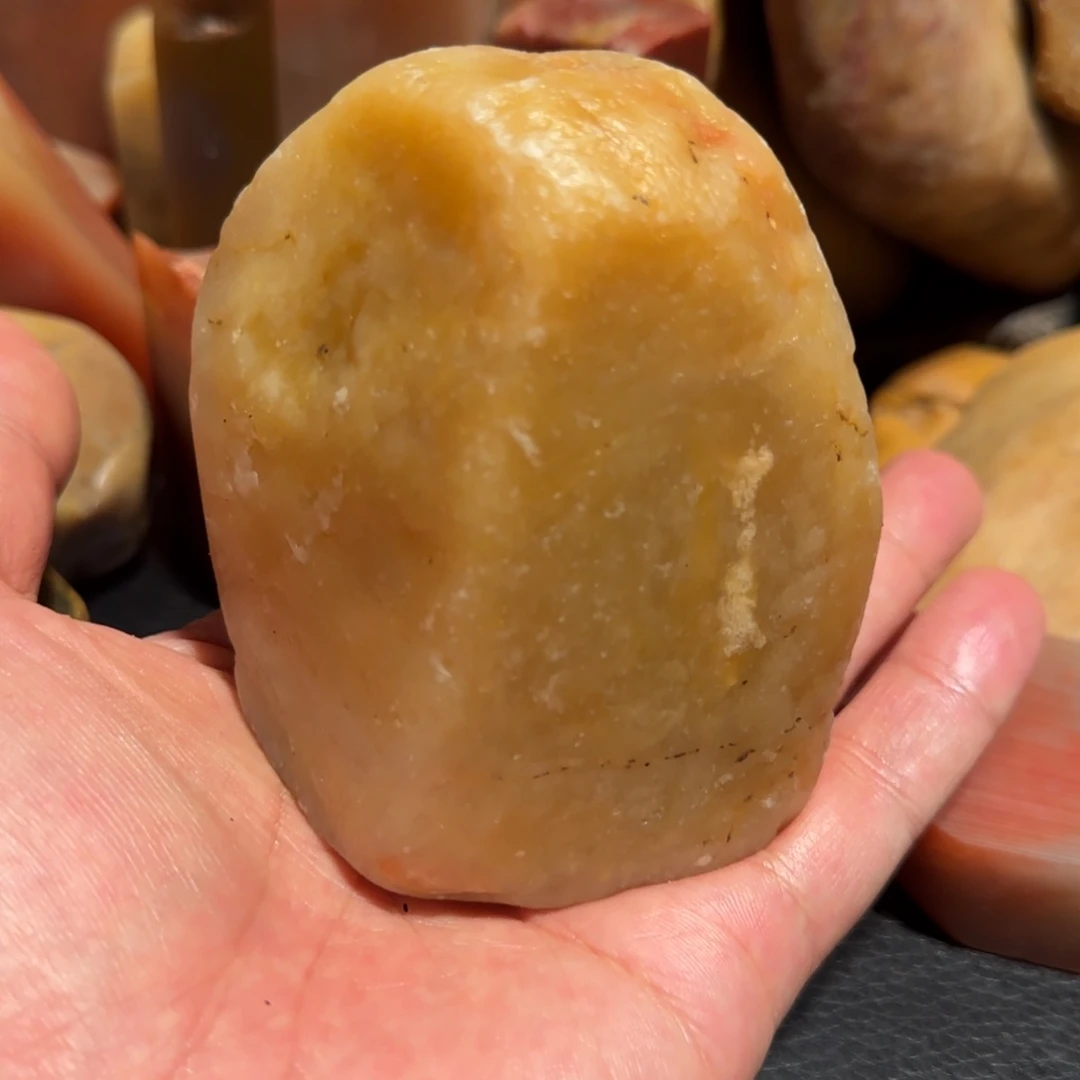 老挝石刘****1田黄原石，