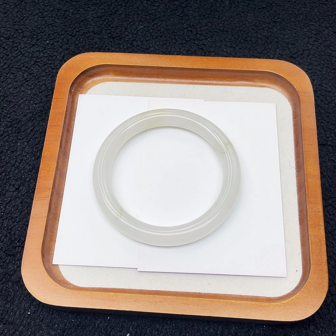 石英质玉未镶嵌手镯114