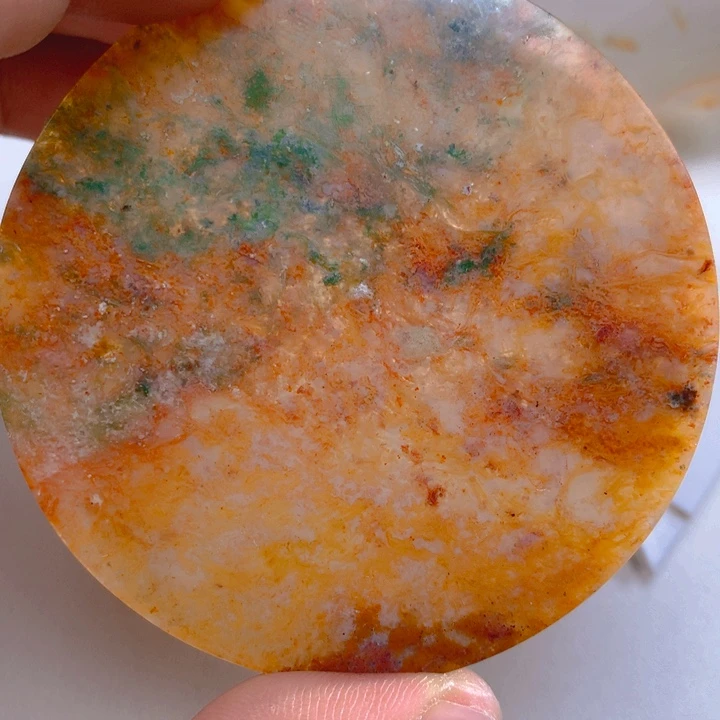 玛瑙/玉髓颈饰未镶嵌三***歌