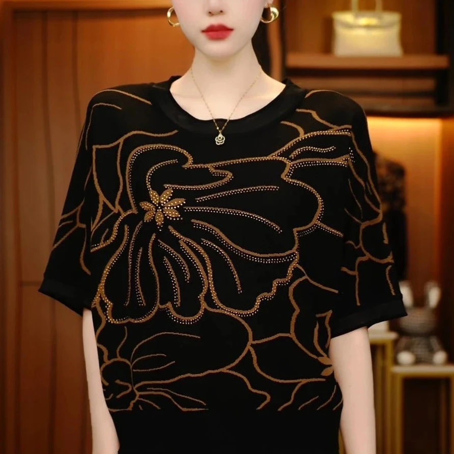 夏季新款时尚冰丝薄款圆领女短袖针织衫气质显瘦提花镶钻短袖上衣