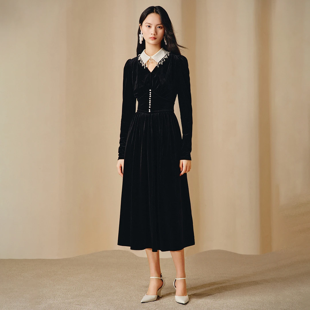 【诗语专属】MAXRIENY精致重工钉珠连衣裙收腰丝绒裙子