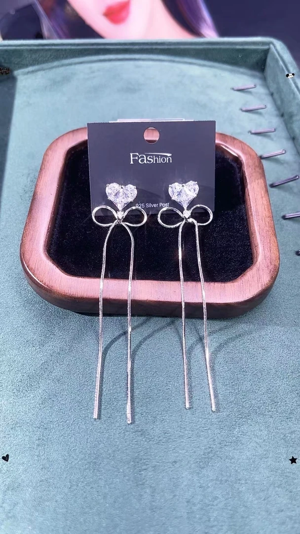 铜合金锆石耳饰 气质爱心蝴蝶结流苏耳环甜美感时尚百搭0126