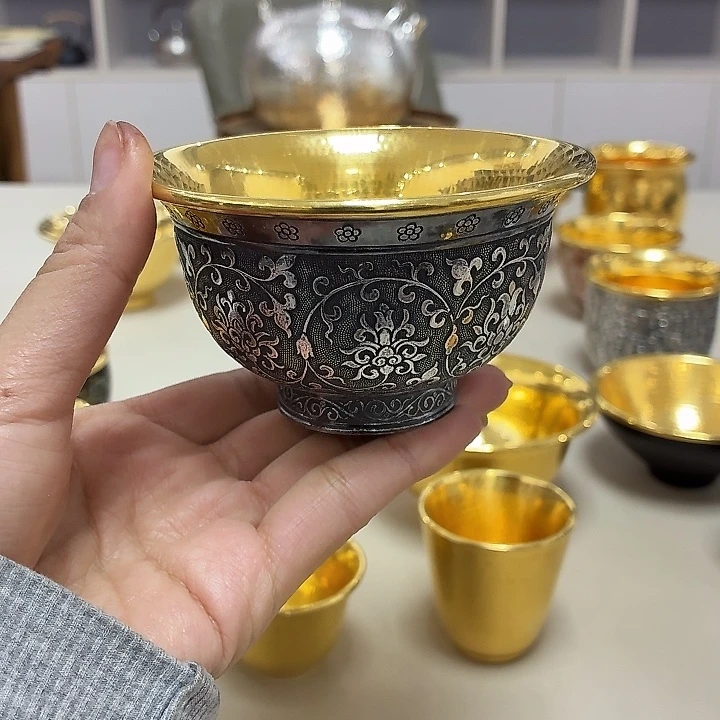 24李小鹤金包银缠枝莲3克足金压手杯150毫升