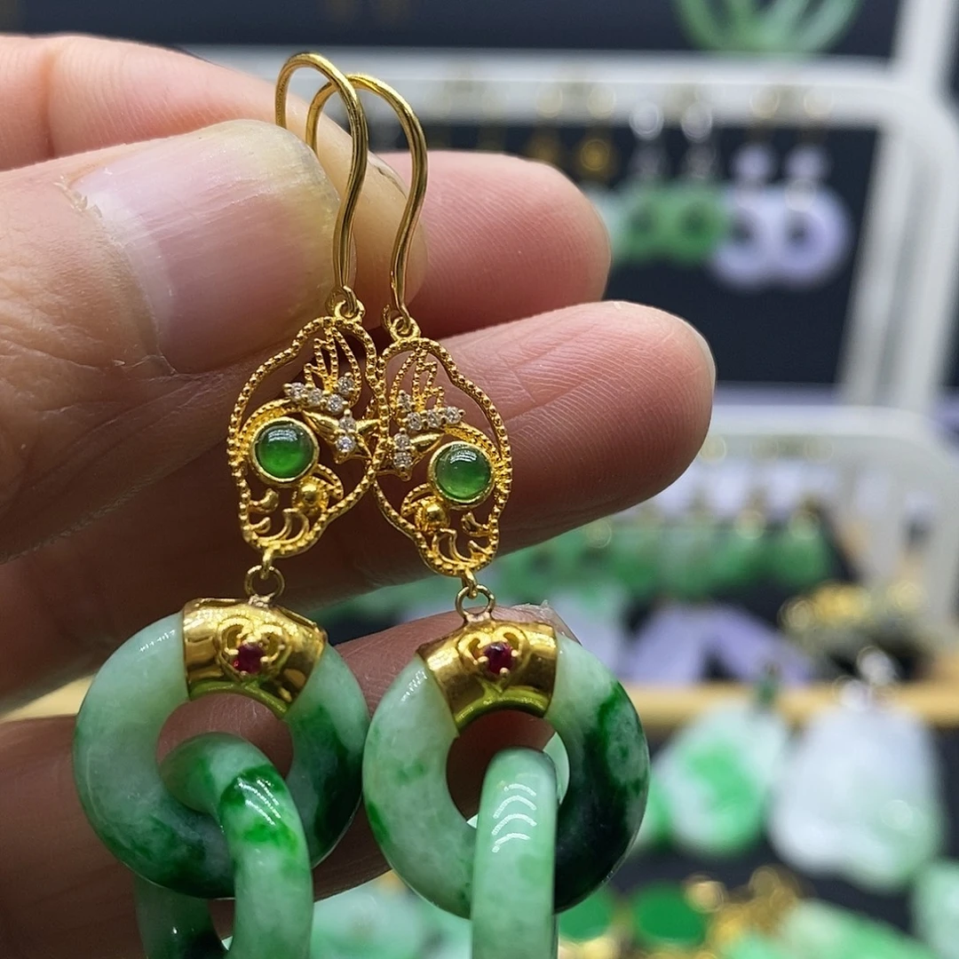 翡翠18K金镶嵌耳饰耳饰