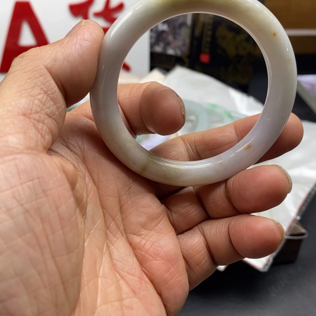 翡翠未镶嵌手镯翡翠手镯