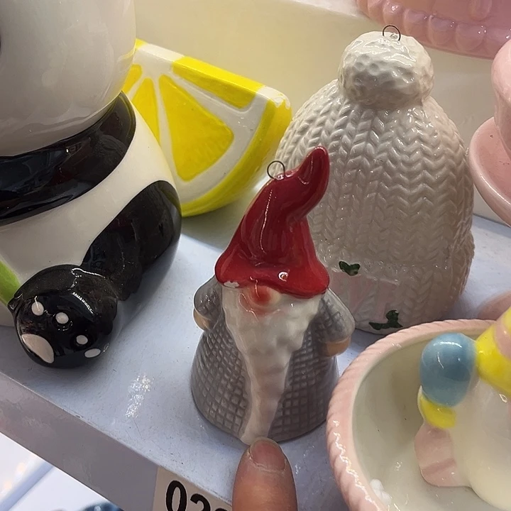 陶瓷微瑕摆件介意慎拍磐*掉色