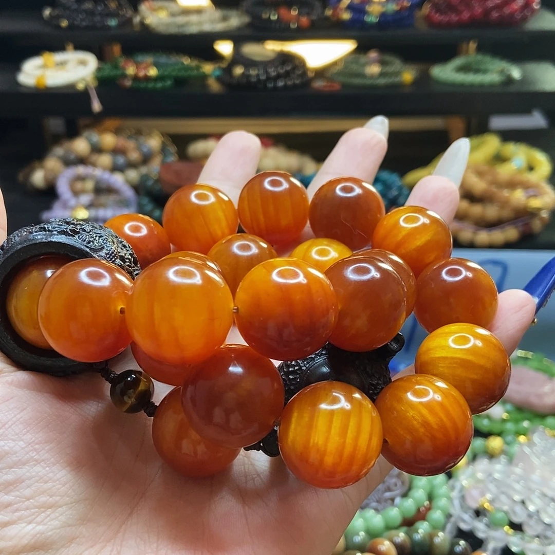 赵****佛心果吊坠菩提果