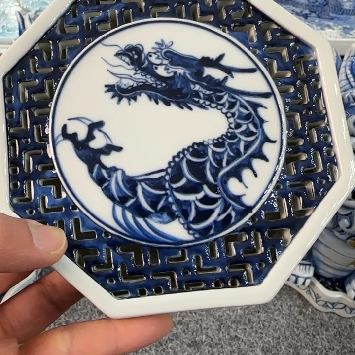 龍***哥景德镇手工手绘陶瓷