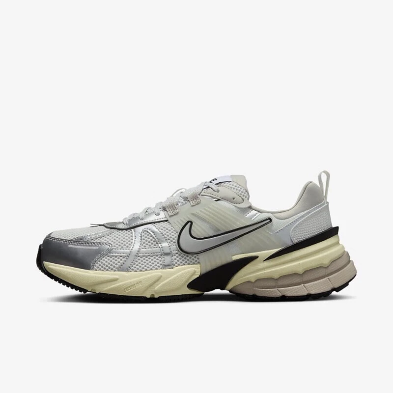 Nike/耐克 V2K Run 男子低帮复古休闲运动跑步鞋 HJ4497-100