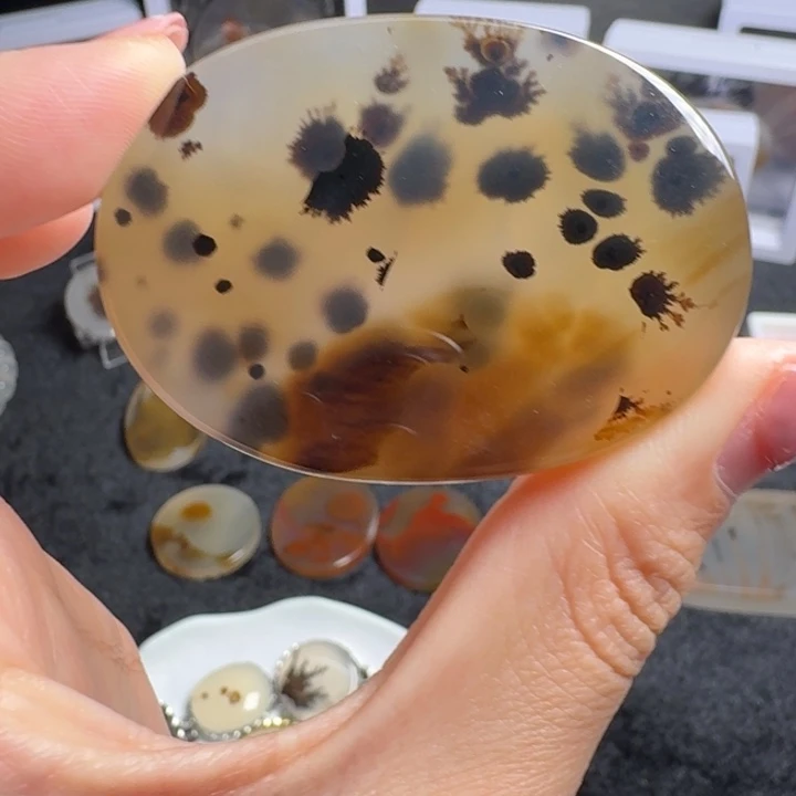 玛瑙/玉髓未镶嵌摆件