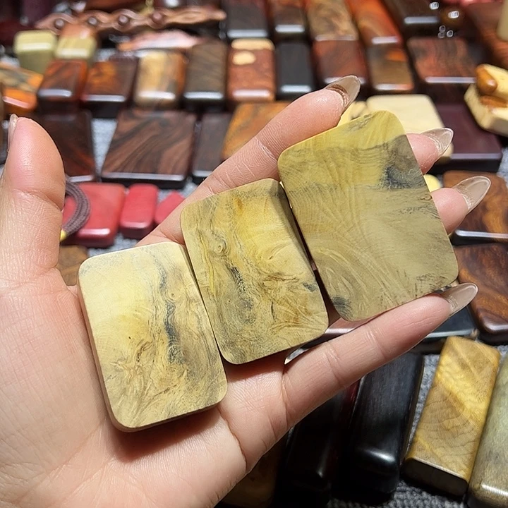 灰***狼端景台紫檀木类111111111111