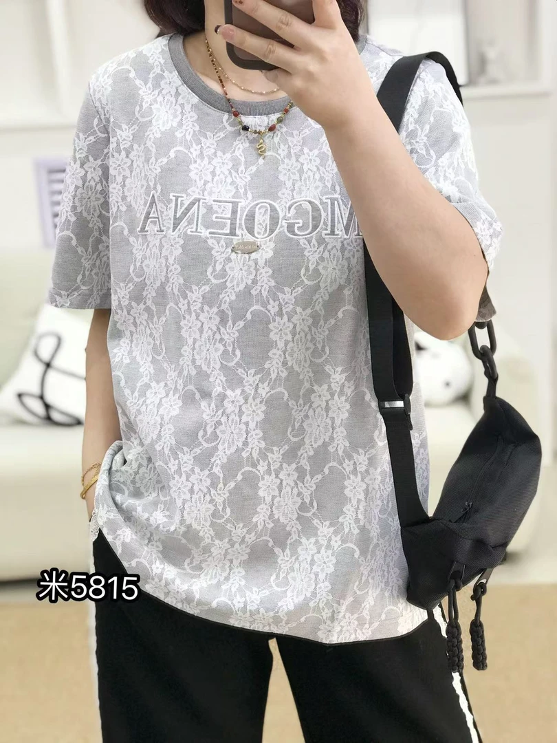 {莹莹推荐}米5815秋季大码女装重工软蕾丝T恤