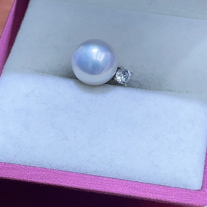 淡水珍珠颈饰银S925镶嵌丁*壳