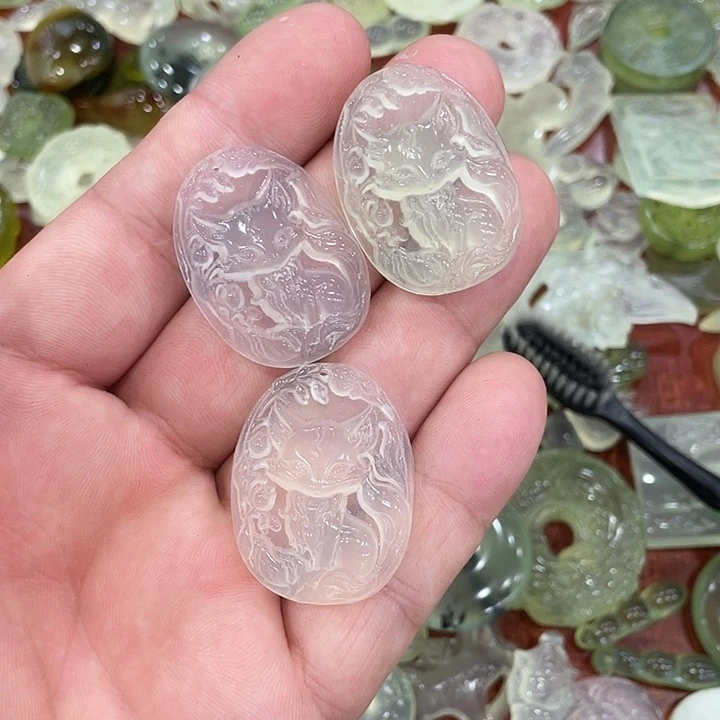 蛇纹石玉合金颈饰