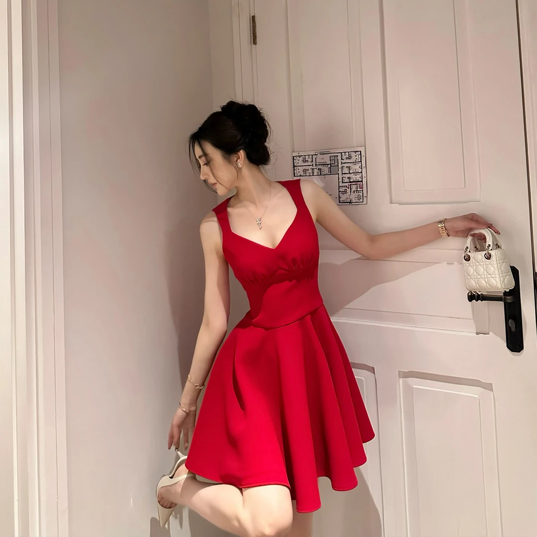 SX善喜法式复古气质吊带修身收腰伞摆连衣裙女高级感别致公主短裙