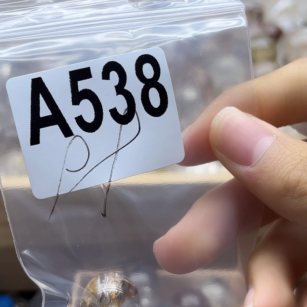 菲***z水晶未镶嵌珠宝半成品538
