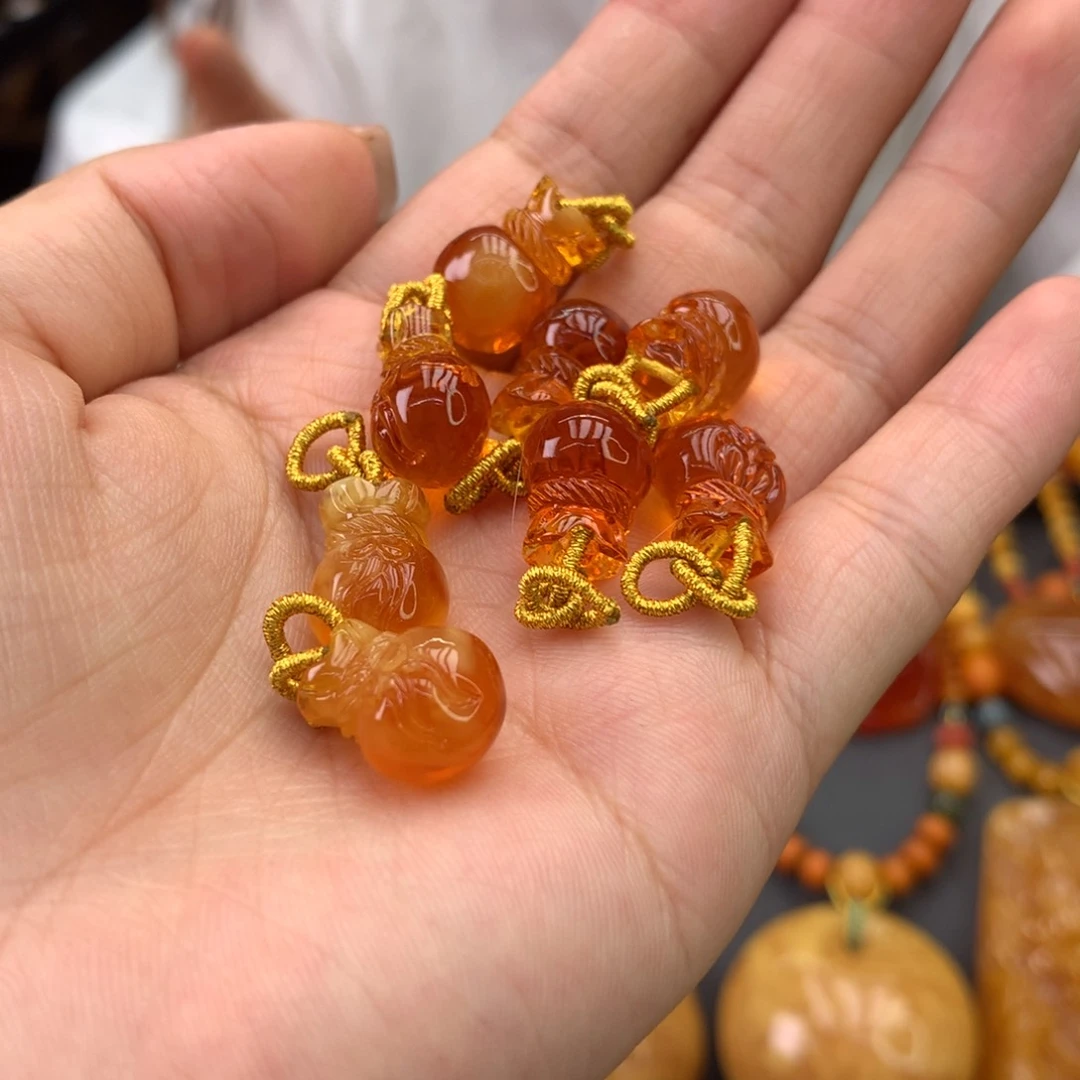 未镶嵌吊坠(不含链)琥珀多样性发一