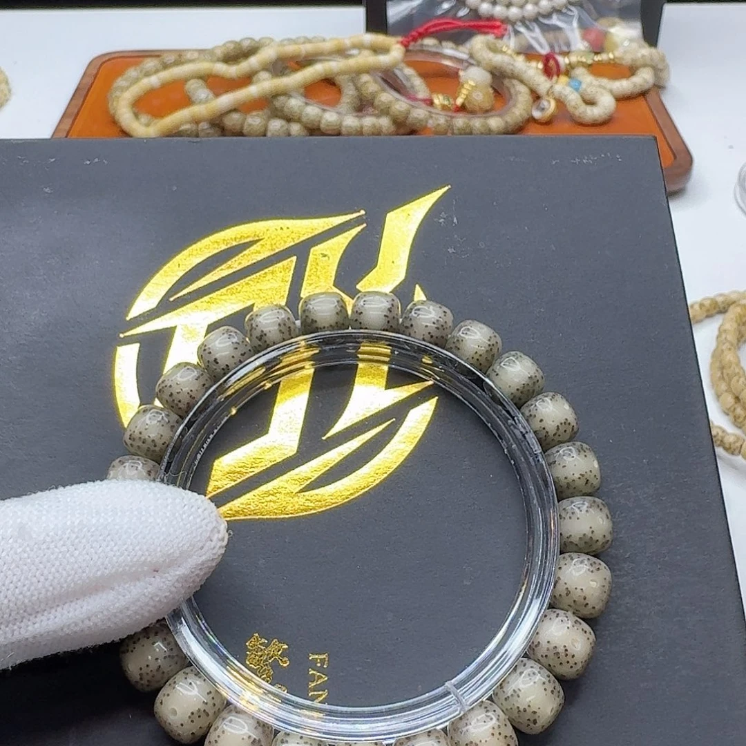 吊坠星月菩提126一物一图冰糖大眼针尖稀星9左右单